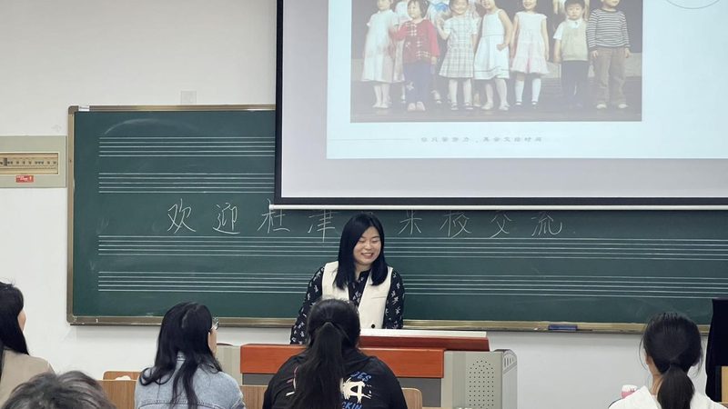 色彩规范书不是画册，别把品牌色当调色盘