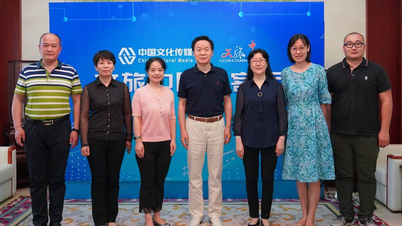 短视频拍摄加盟代理：揭秘行业趋势与加盟要点