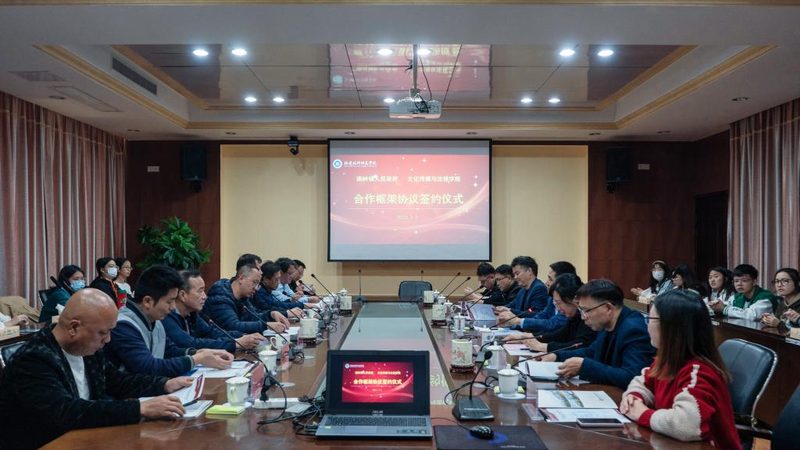 媒介投放平台选哪家？揭秘三大关键考量因素